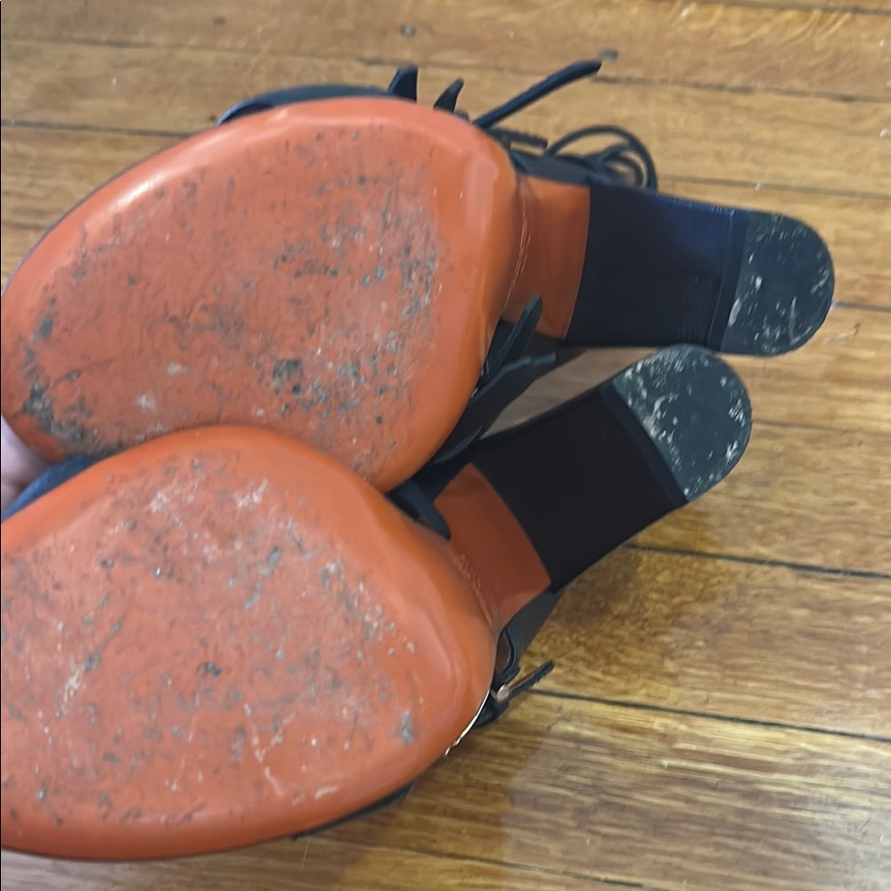 Santoni Black Sandals Fringe Detail Open Toe - Picture 2 of 6